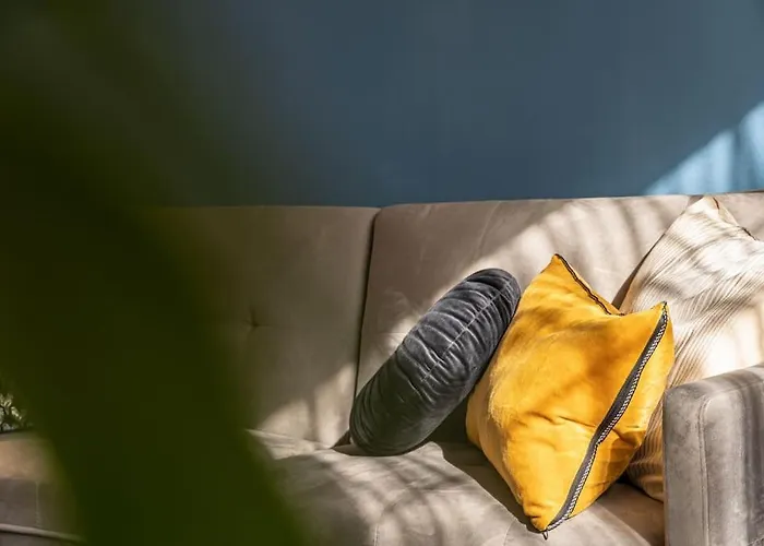 Cozy Overlooking The Park Sofie