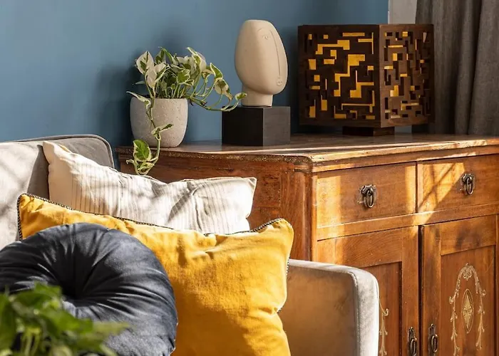 Cozy Overlooking The Park Sofia